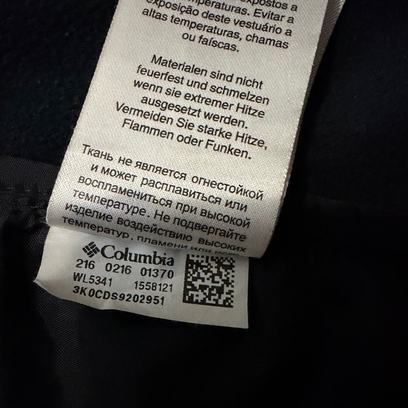 Columbia Women's Vibrant Pink Puffer Jacket - Picture 9 of 13